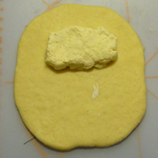 28　クリームチーズパン１　45 8.9x.jpg